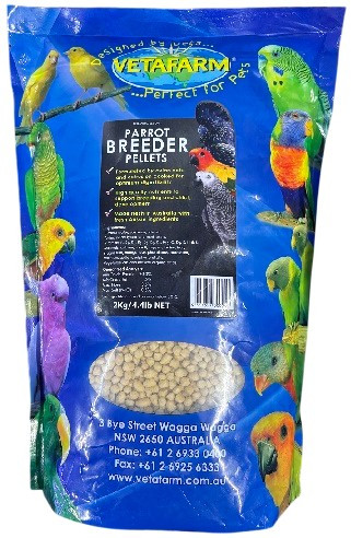 Vetafarm Parrot Breeder Pellets – Complete Nutrition for Breeding Parrots (2kg)